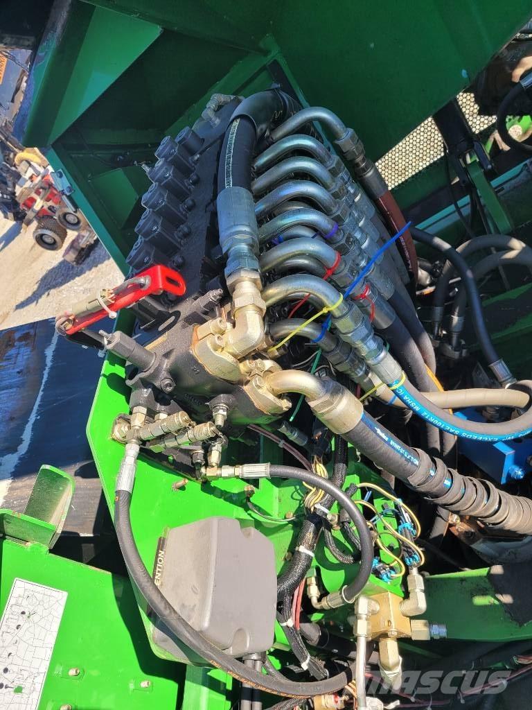 John Deere 853 Taladoras apiladoras