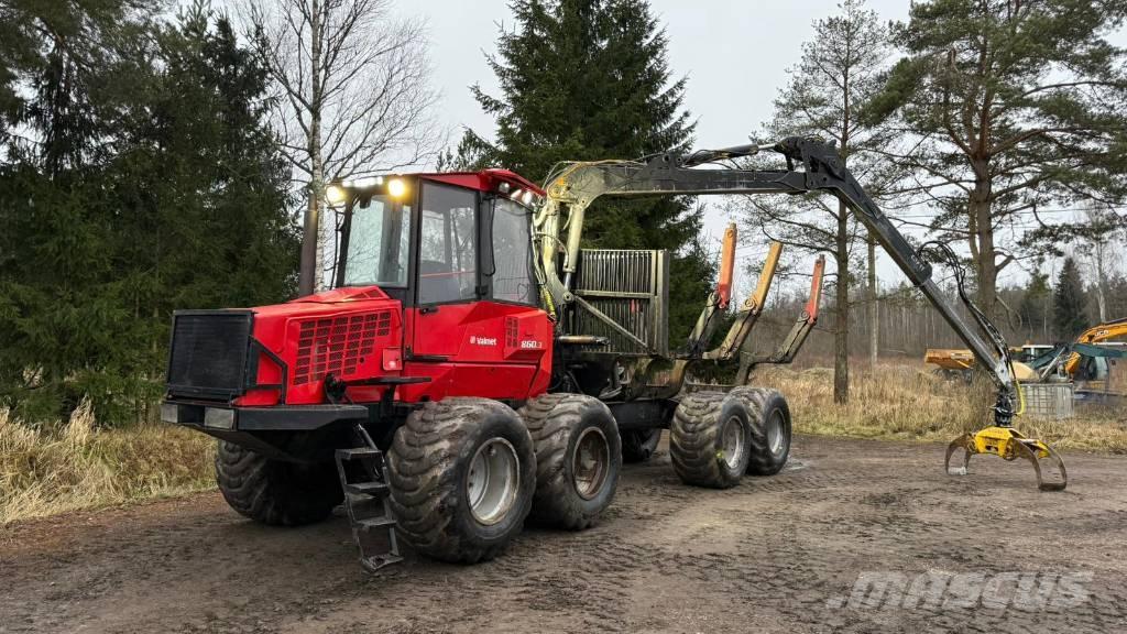 Valmet 860.3 Transportadoras