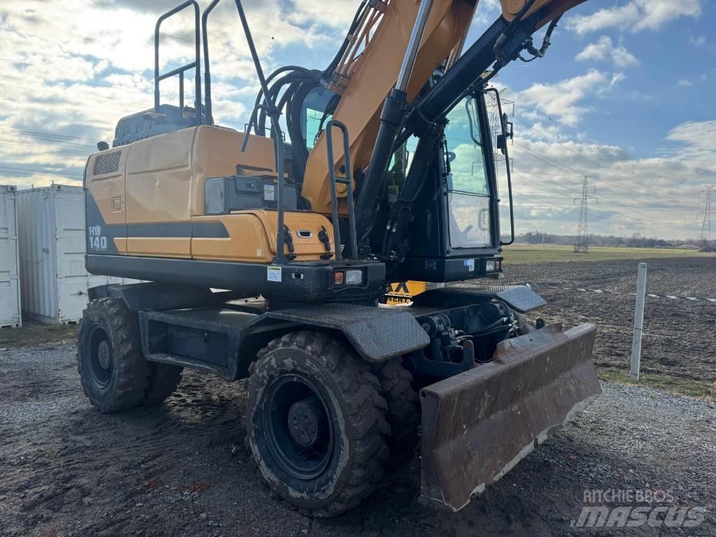 Hyundai HW140 Excavadoras de ruedas