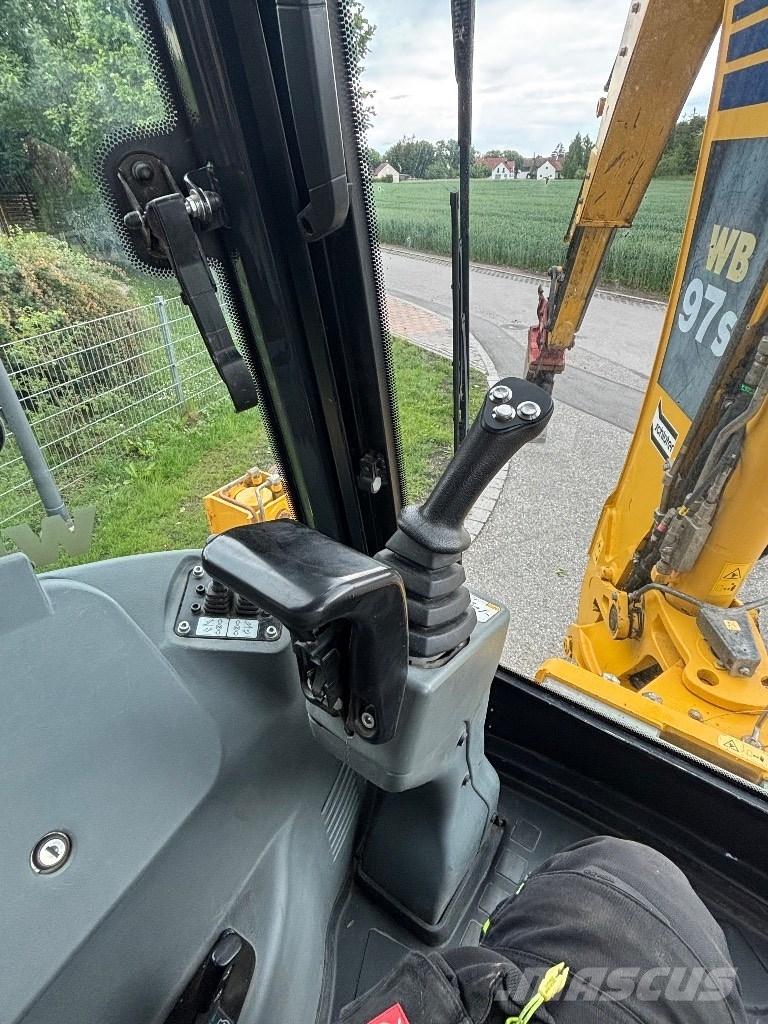 Komatsu WB 97 S Retrocargadoras
