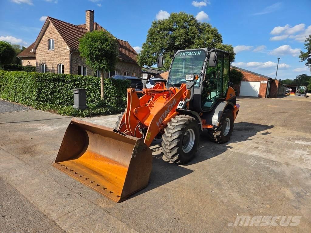 Hitachi ZW 75 Cargadoras sobre ruedas