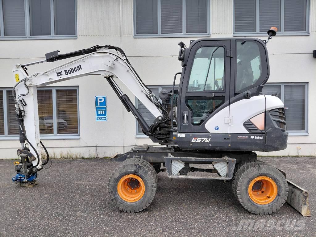 Bobcat E 57 W Excavadoras de ruedas