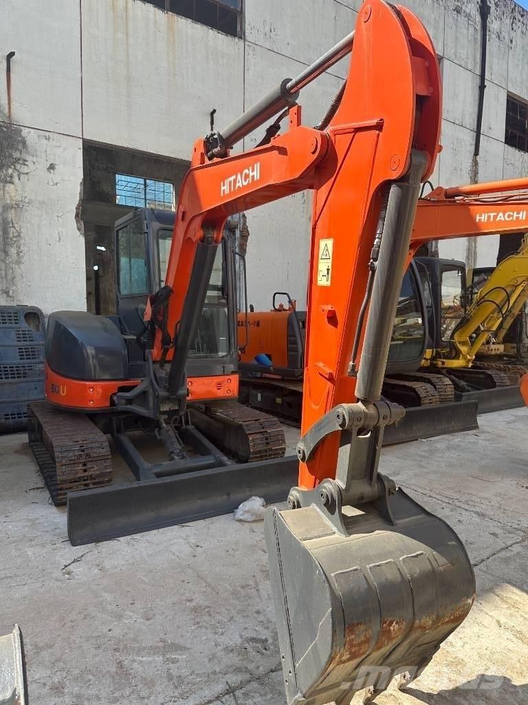 Hitachi ZX 50 U Excavadoras sobre orugas