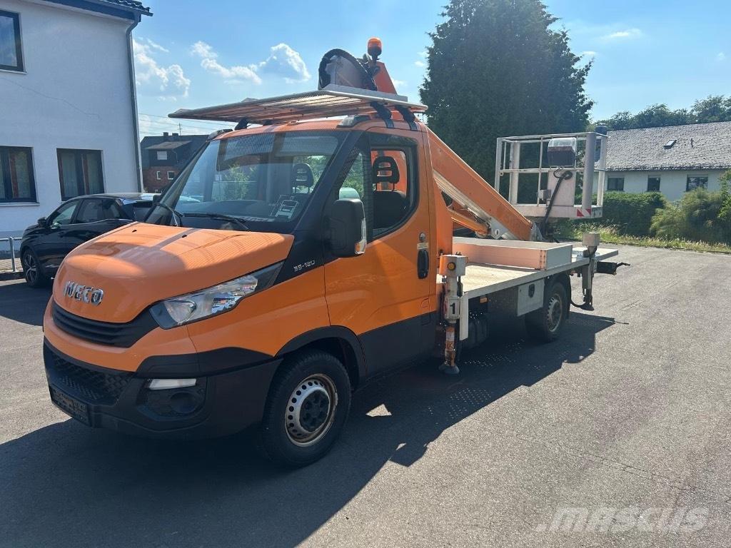 Multitel MT 162 Plataformas sobre camión