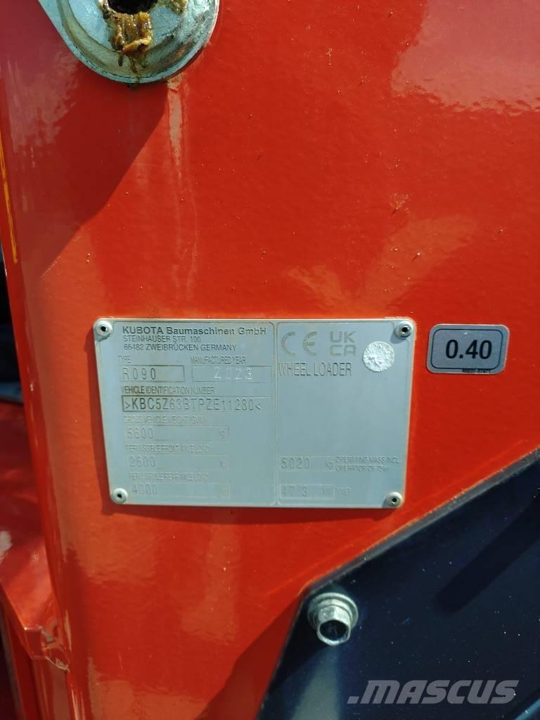 Kubota R 090 Cargadoras sobre ruedas