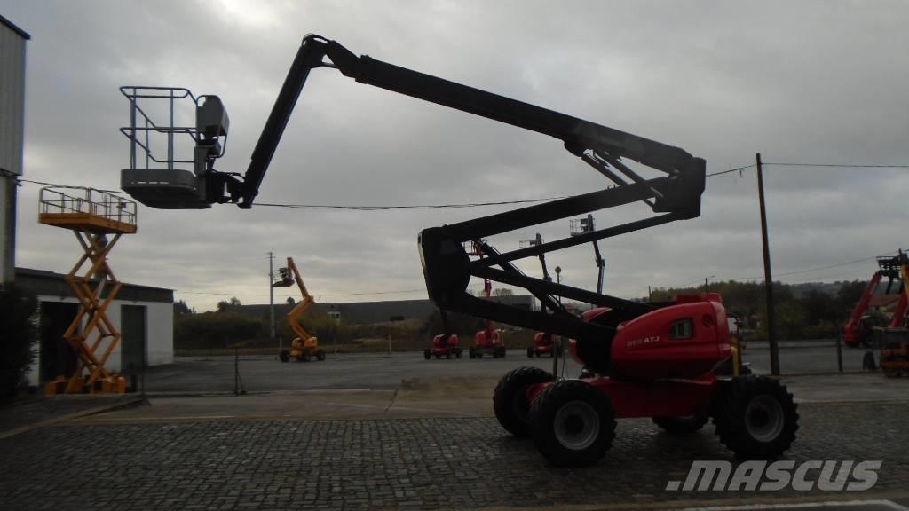 Manitou 200 ATJ Plataformas con brazo de elevación manual