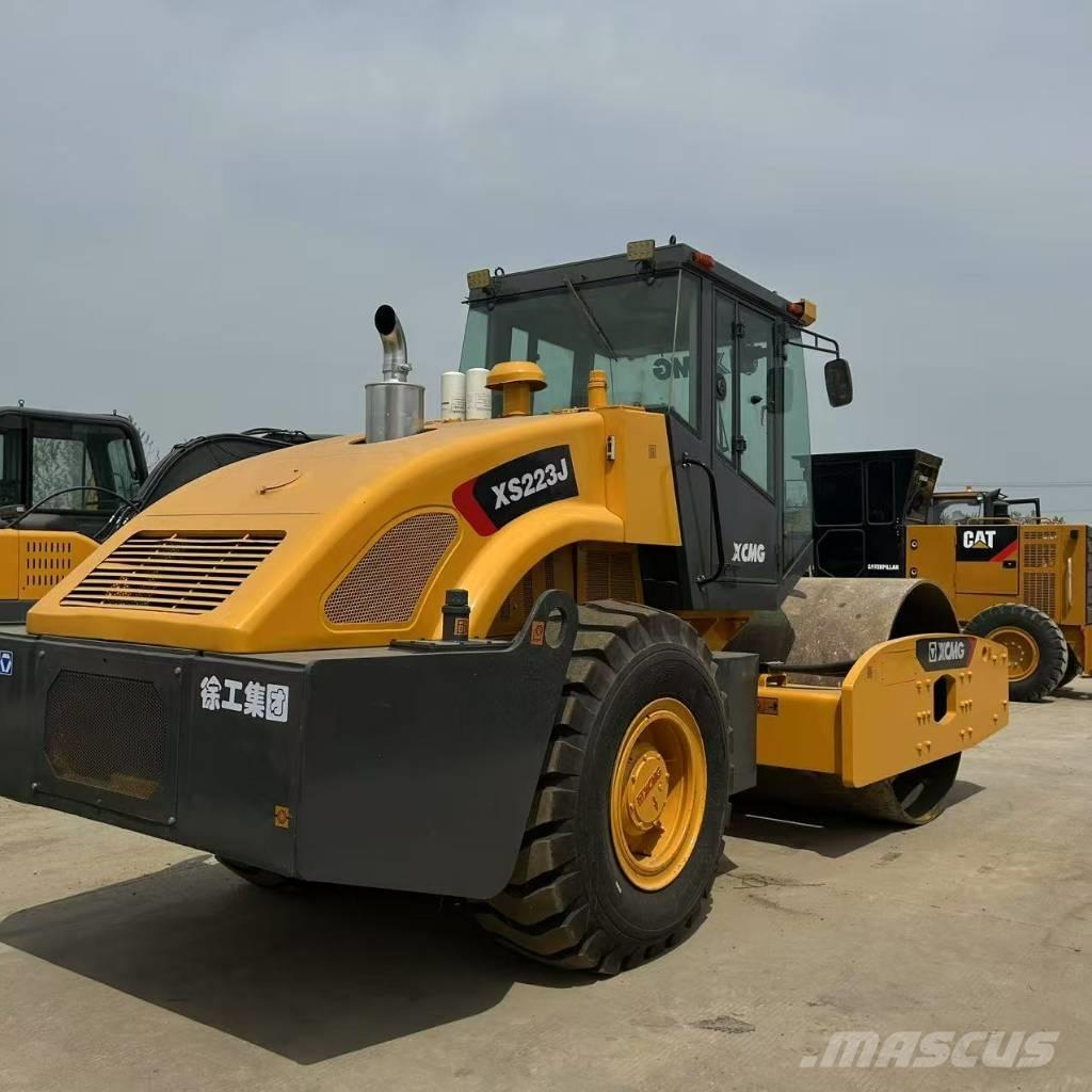 XCMG XS 223 J Rodillos de un solo tambor