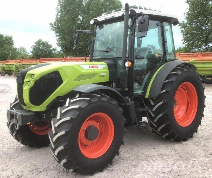 CLAAS AXOS 240 Tractores