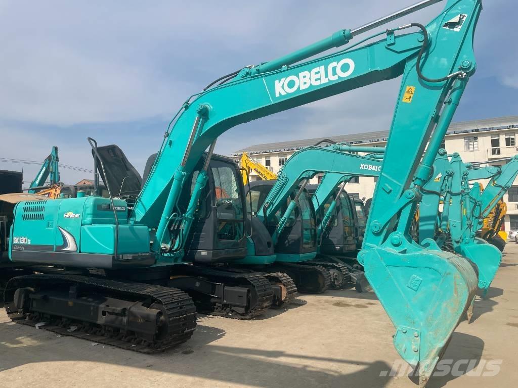 Kobelco 130 Excavadoras 7t - 12t