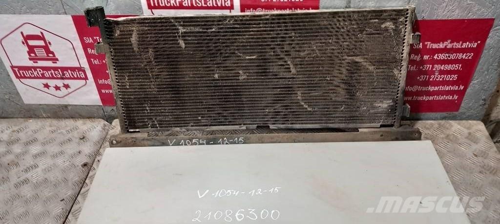 Volvo FH 12.     21086300 Radiadores