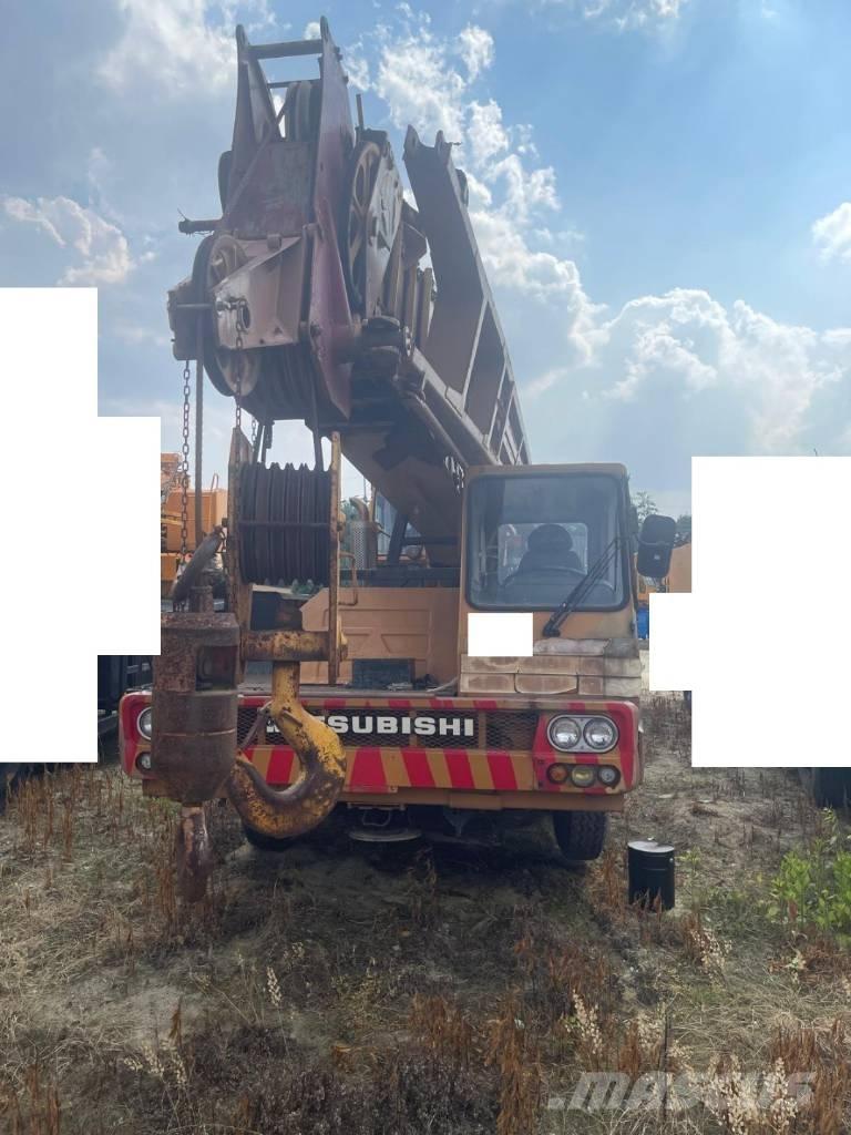 Hyundai HC 50 Grúas de oruga