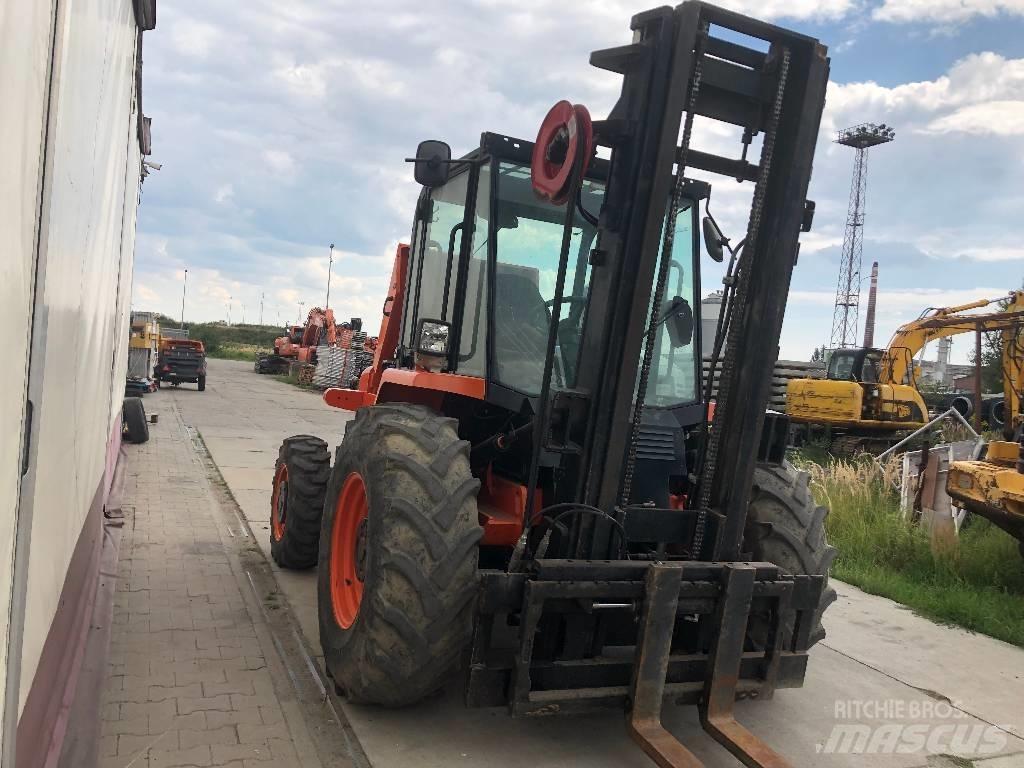 JCB 930-4 Montacargas todo terreno