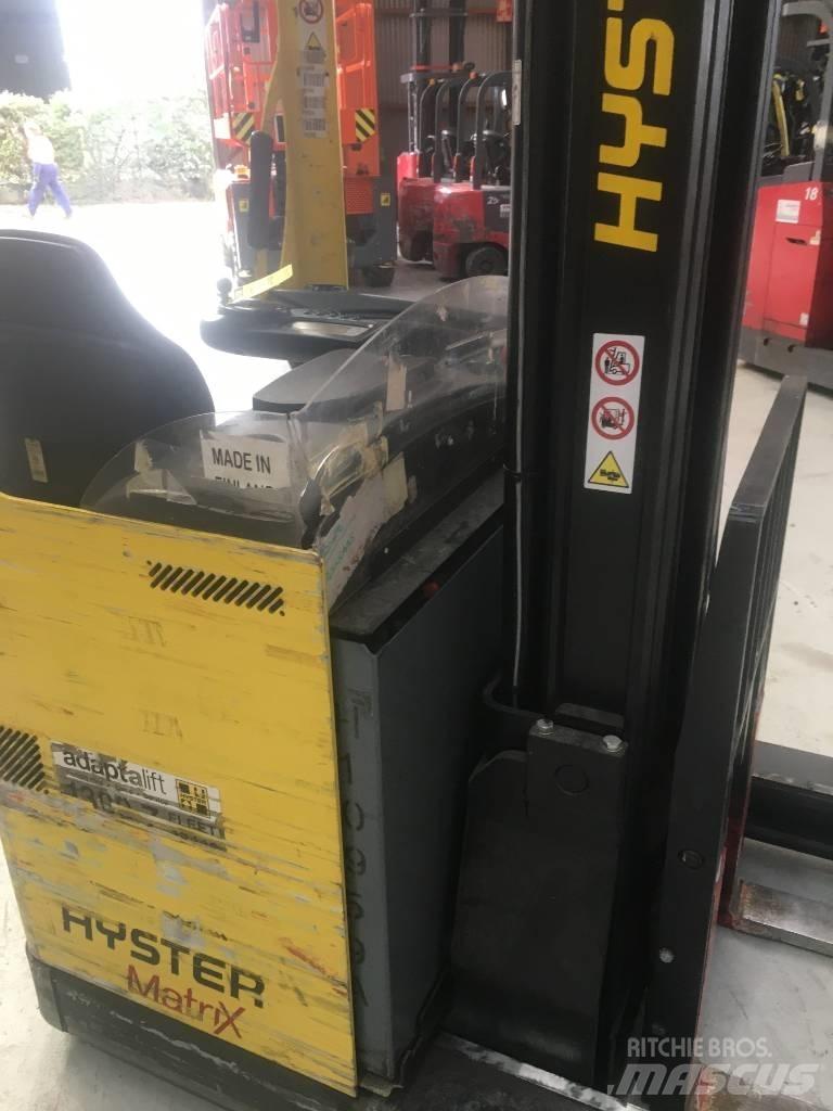 Hyster R1.6 Montacargas de alcance de gran altura