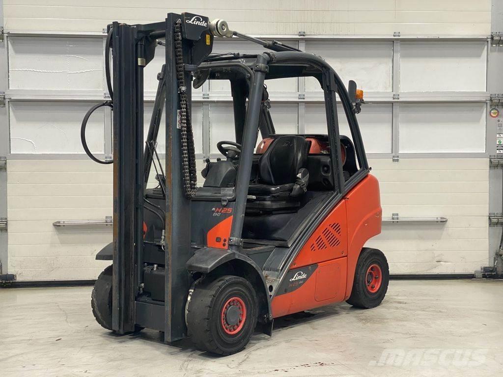 Linde H25T-02 Camiones LPG