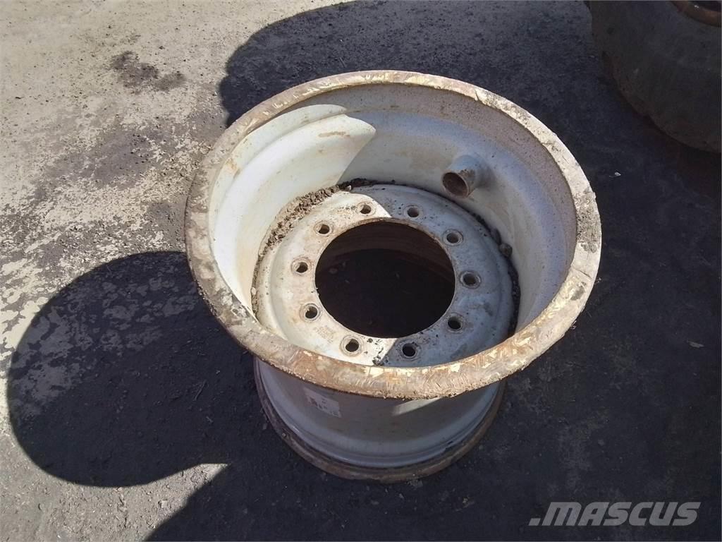 Valmet 901 22x24,5 Llantas