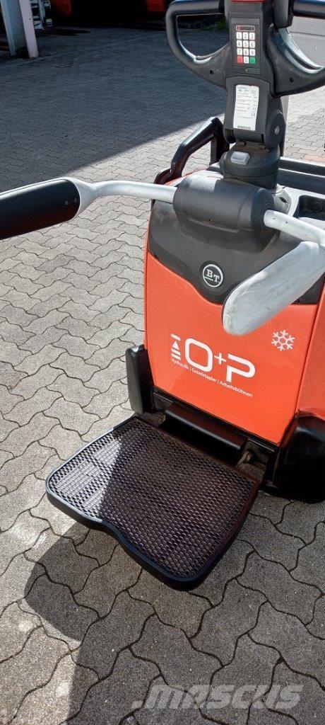 Toyota SPE140L Apiladoras eléctricos