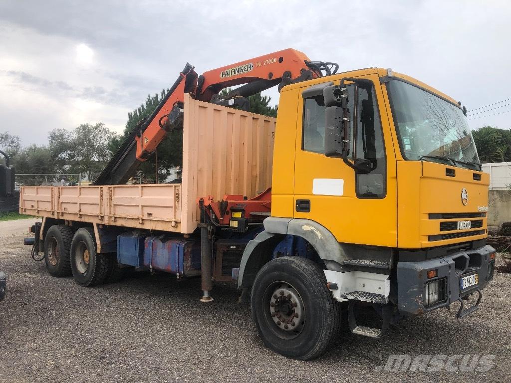 Iveco Euro trailer Camiones grúa
