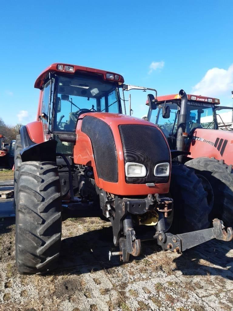 Valtra M 130 Tractores