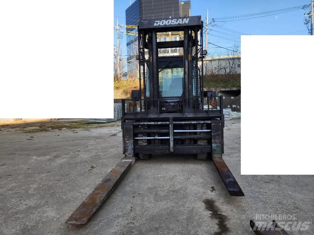 Doosan D100 Montacargas - otros