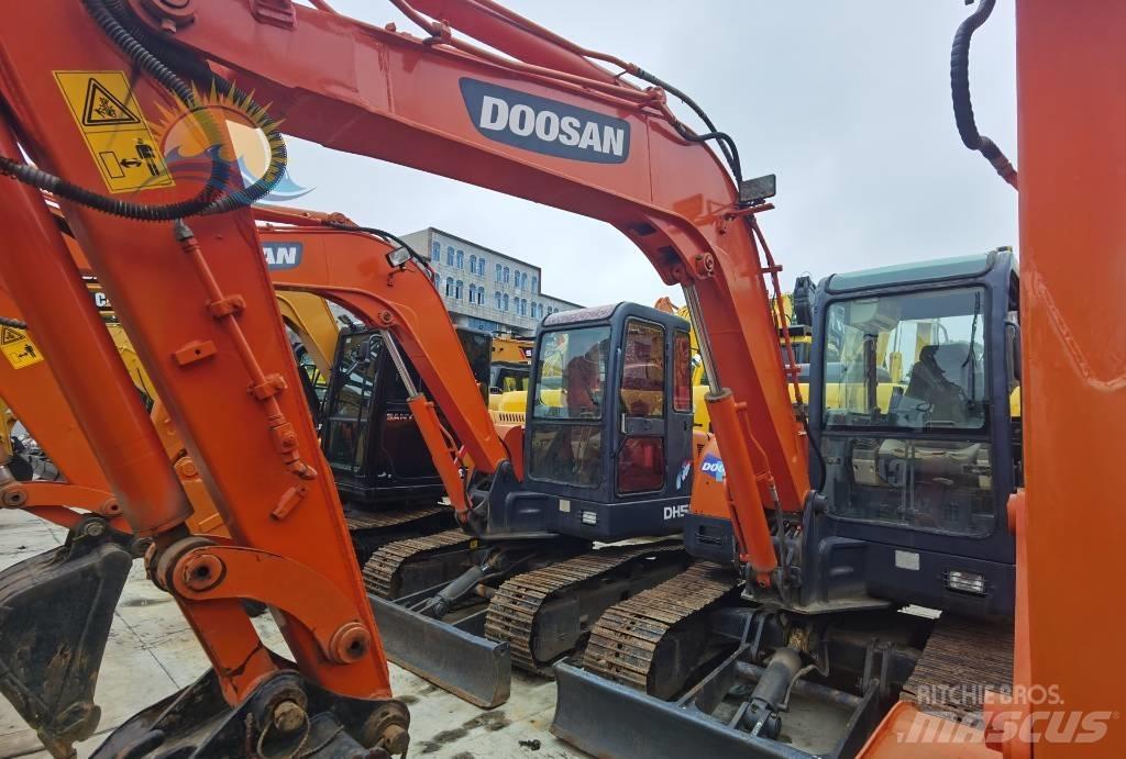 Doosan DH55 Excavadoras sobre orugas