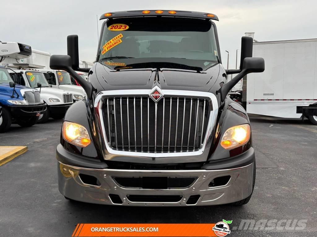 International LT 625 Camiones cisternas