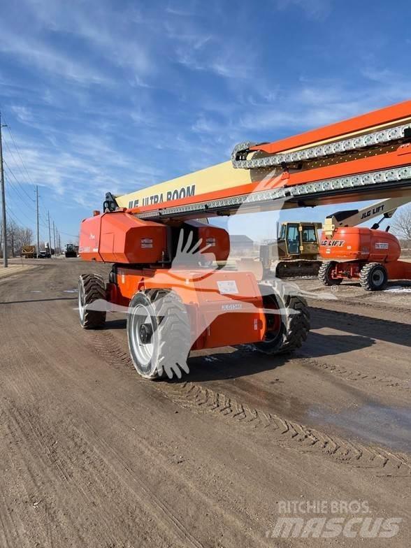 JLG 1350SJP Plataformas con brazo de elevación telescópico