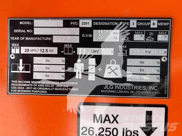 JLG 1350SJP Plataformas con brazo de elevación telescópico