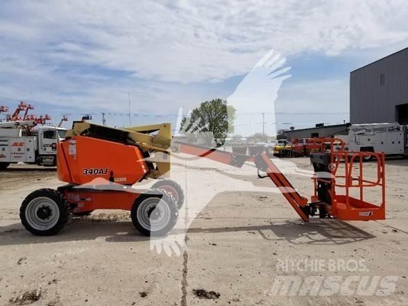 JLG 340AJ Plataformas con brazo de elevación manual