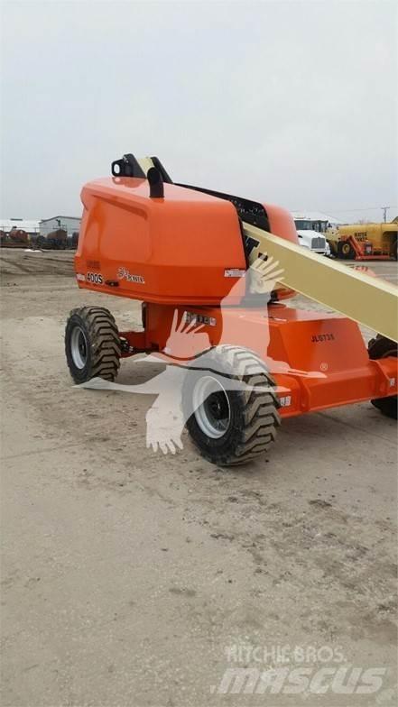 JLG 400S Plataformas con brazo de elevación telescópico