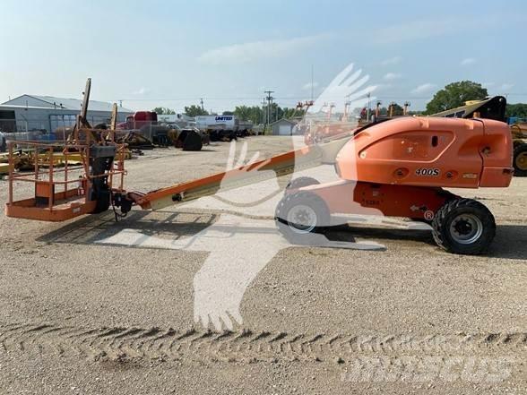 JLG 400S Plataformas con brazo de elevación telescópico