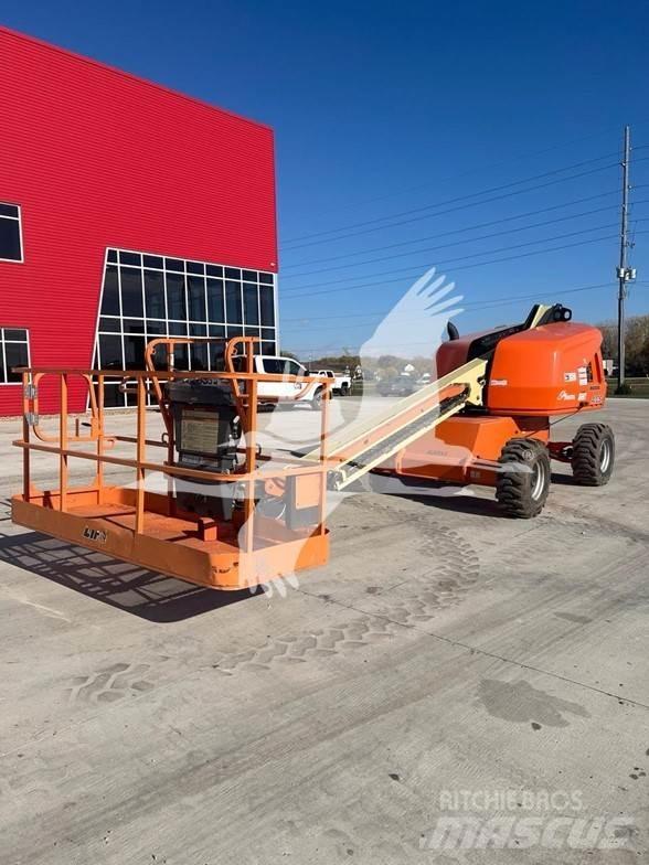 JLG 400S Plataformas con brazo de elevación telescópico