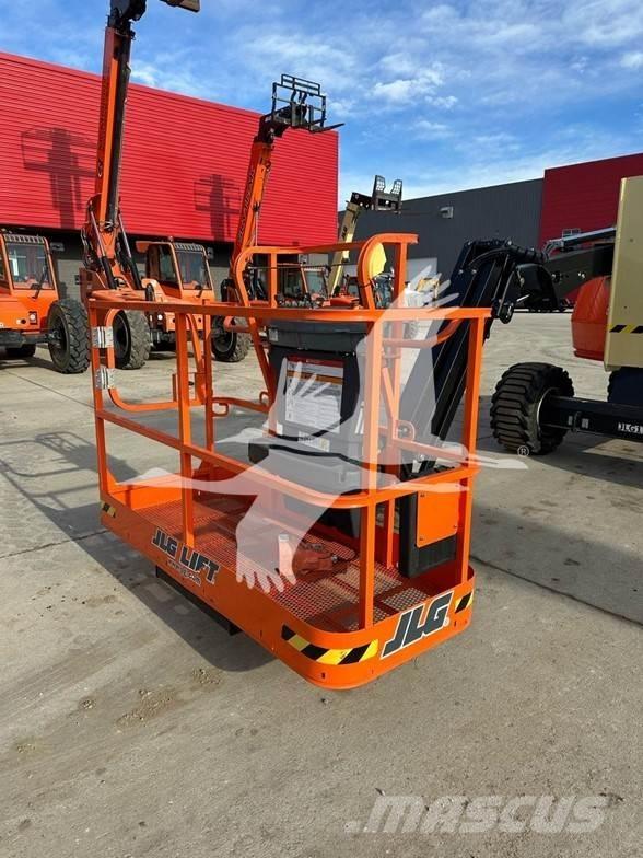 JLG 450AJ Plataformas con brazo de elevación manual