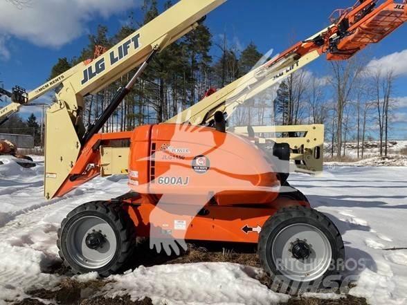 JLG 600AJ Plataformas con brazo de elevación manual