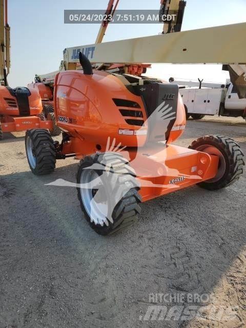 JLG 600AJ Plataformas con brazo de elevación manual