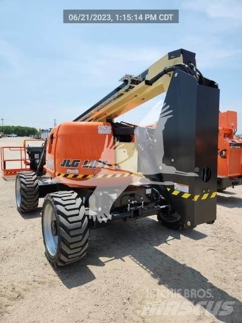 JLG 600AJ Plataformas con brazo de elevación manual