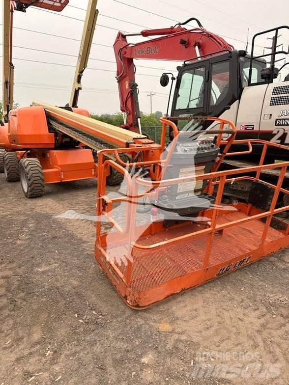 JLG 600S Plataformas con brazo de elevación telescópico