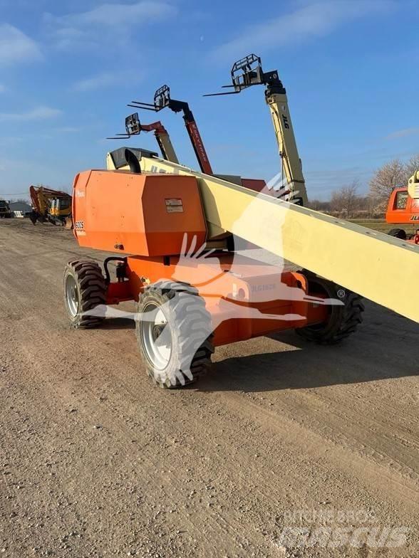 JLG 600S Plataformas con brazo de elevación telescópico