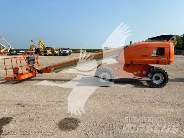 JLG 600S Plataformas con brazo de elevación telescópico