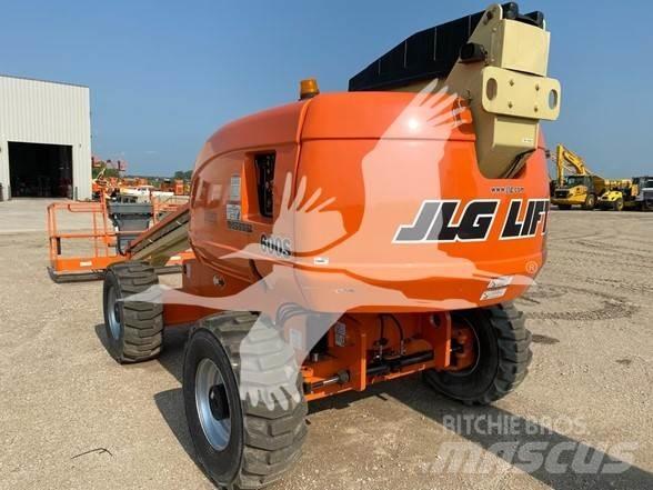 JLG 600S Plataformas con brazo de elevación telescópico