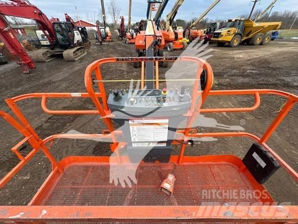 JLG 860SJ Plataformas con brazo de elevación telescópico