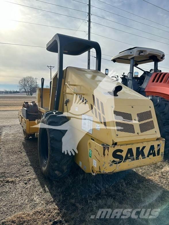 Sakai SV414T Rodillos de un solo tambor