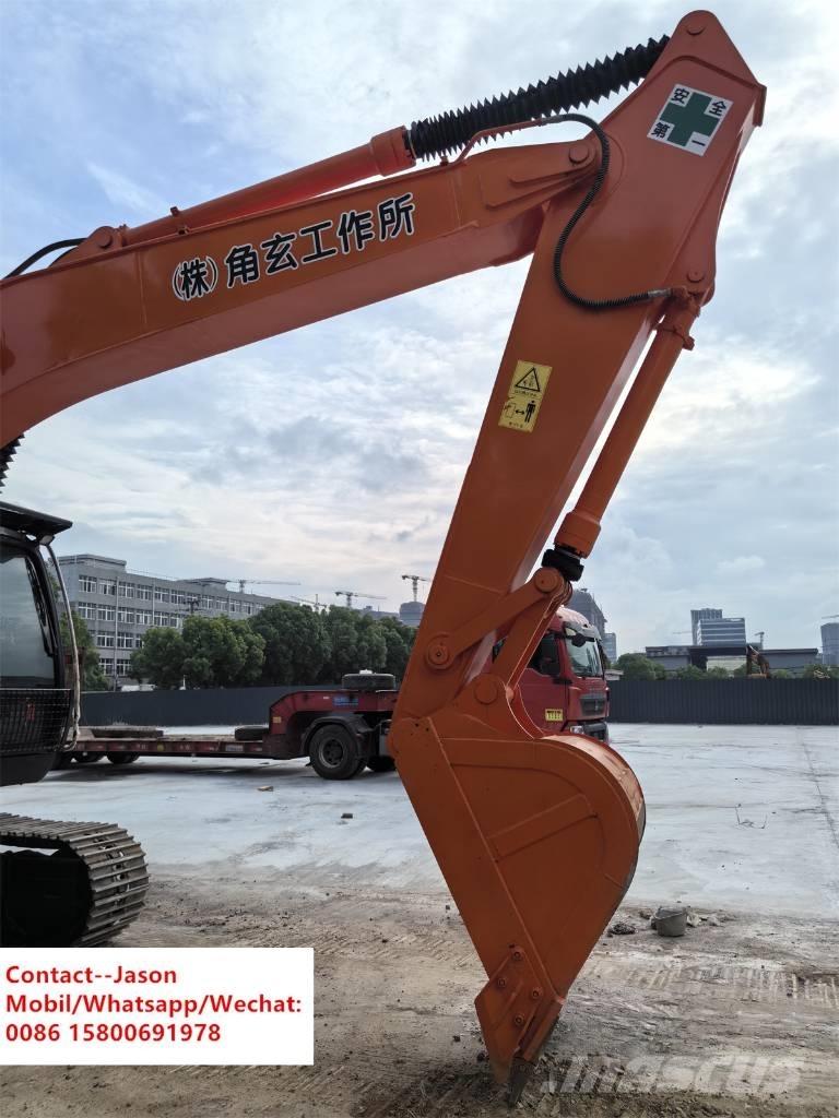 Hitachi ZX 200 Excavadoras sobre orugas