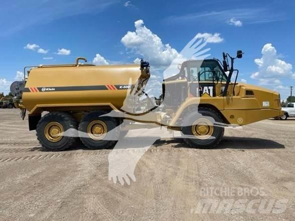 CAT 725C Camiones cisterna