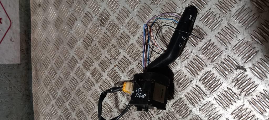 Scania R 440   1542529 Cabinas