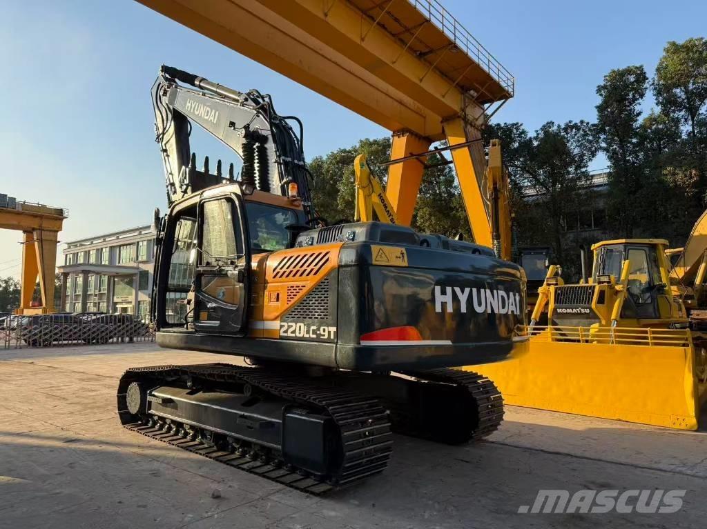 Hyundai R220LC-9S Excavadoras sobre orugas