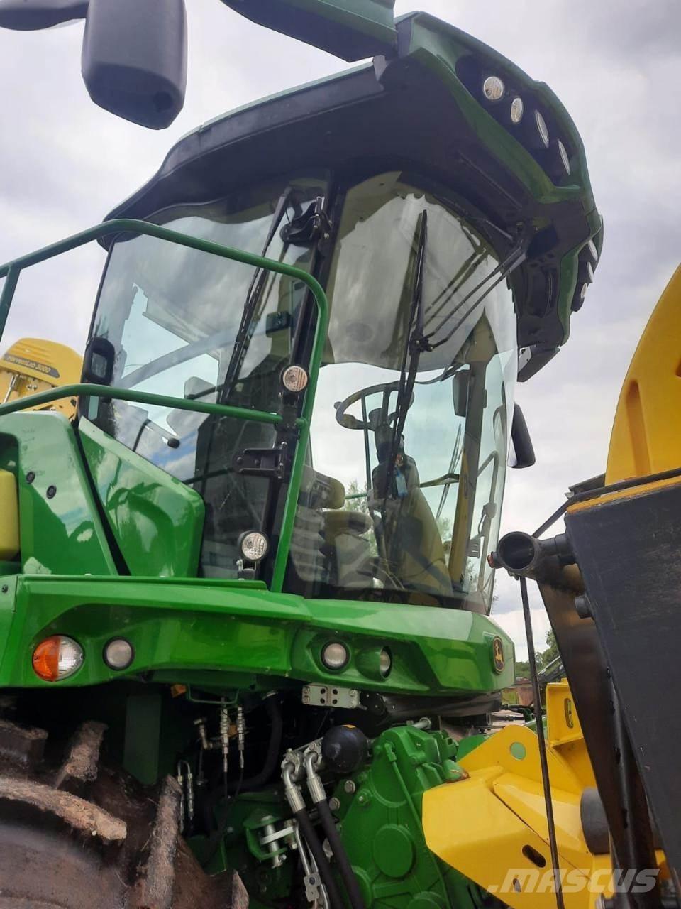 John Deere 8200 i Cosechadoras de forraje autopropulsadas