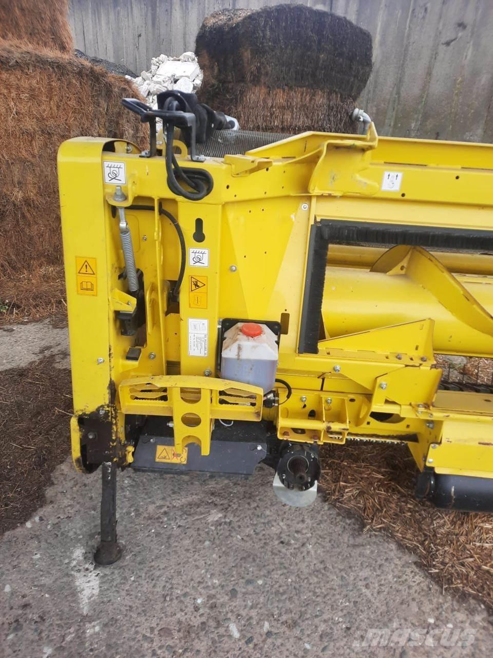 John Deere 8200 i Cosechadoras de forraje autopropulsadas