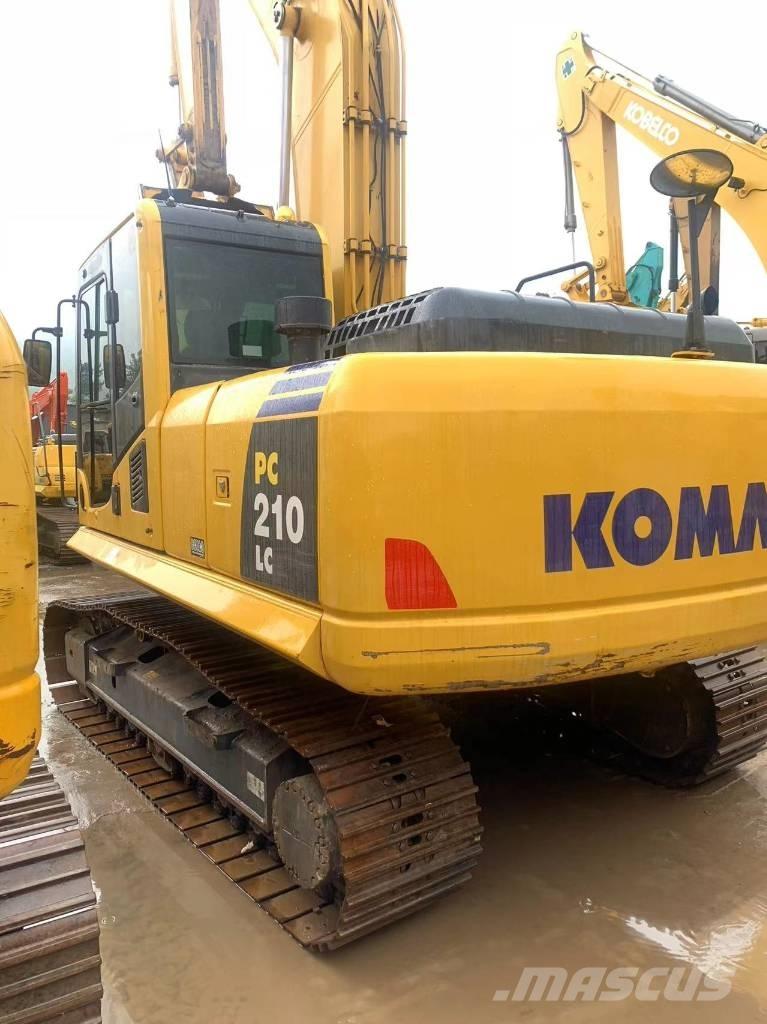 Komatsu PC 210-8 Excavadoras sobre orugas