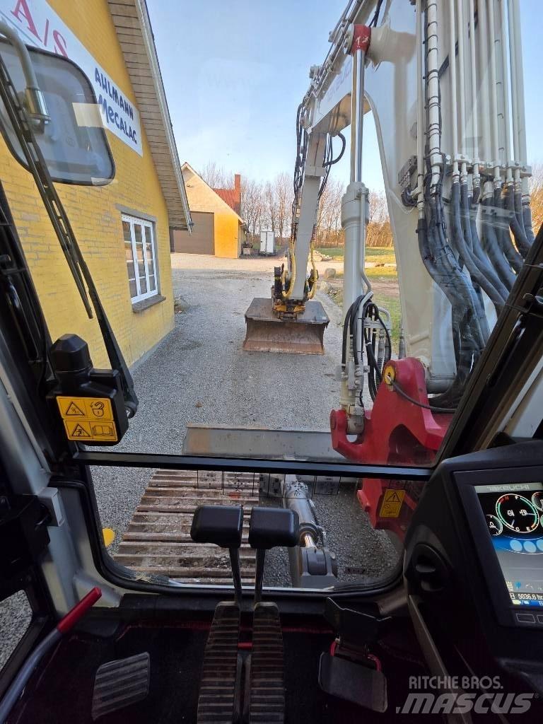 Takeuchi TB 2150 Excavadoras sobre orugas