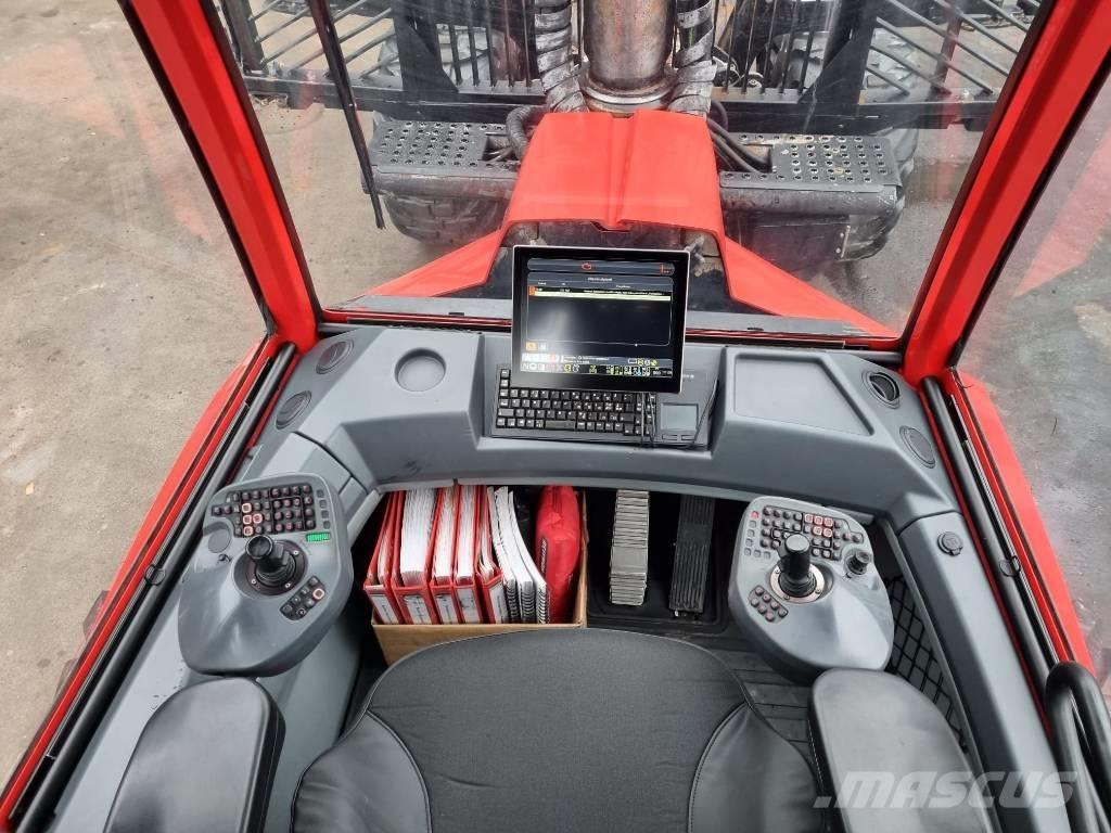 Komatsu 855 Transportadoras